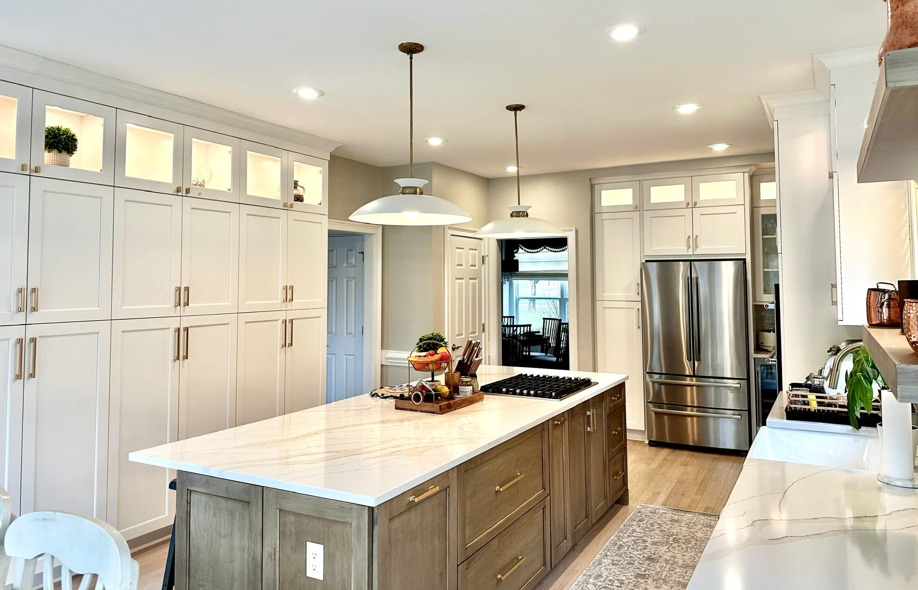Modern White Farmhouse Kitchen